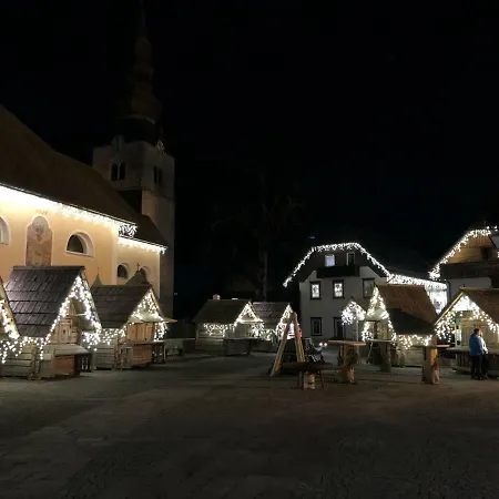 Apartmán Mojca - Peridot In The Center With Private Indoor Parking Kranjska Gora