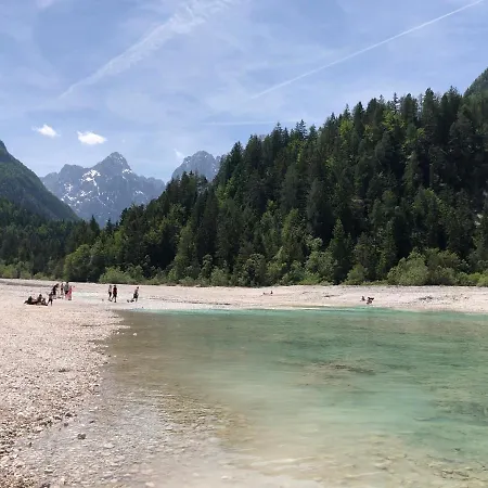 Mojca - Peridot In The Center With Private Indoor Parking Kranjska Gora