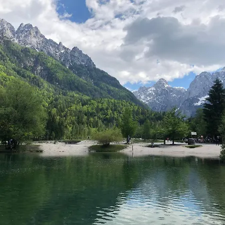 Mojca - Peridot In The Center With Private Indoor Parking Apartamento Kranjska Gora