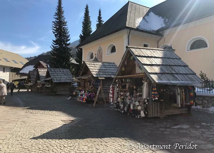 Mojca - Peridot In The Center With Private Indoor Parking * Kranjska Gora
