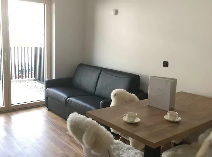 Mojca - Peridot In The Center With Private Indoor Parking