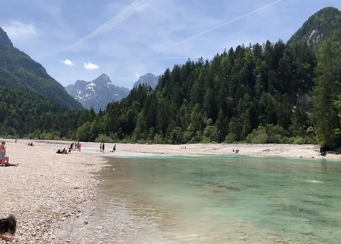 Mojca - Peridot In The Center With Private Indoor Parking Kranjska Gora